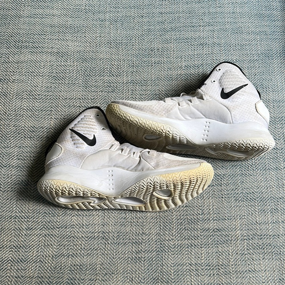 Women’s Nike Zooms